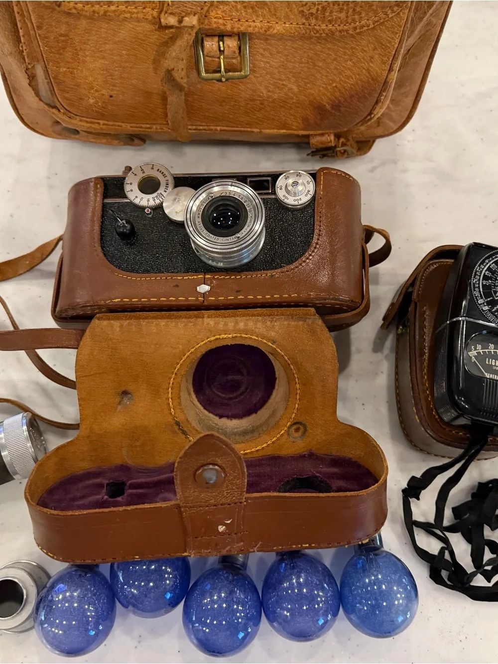 Targus Vintage Film Camera in Black with Brown Leather Case